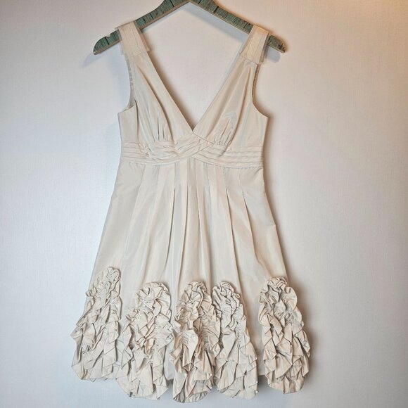 BCBGMaxazria 2009 Taylor Swift Off White-Beige Corozo VVV6D633 Lined Mini Dress - Picture 3 of 12